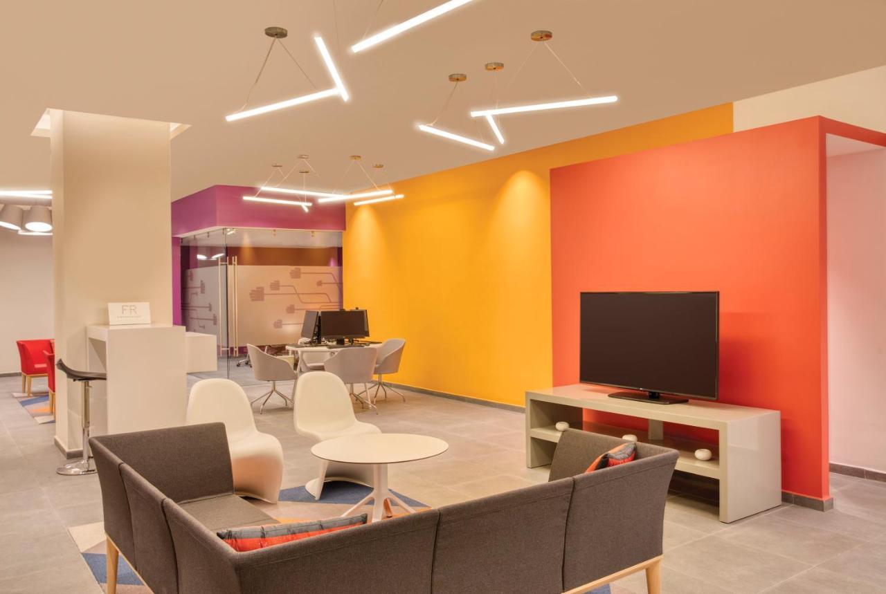Fiesta Inn Express Puebla Explanada Extérieur photo
