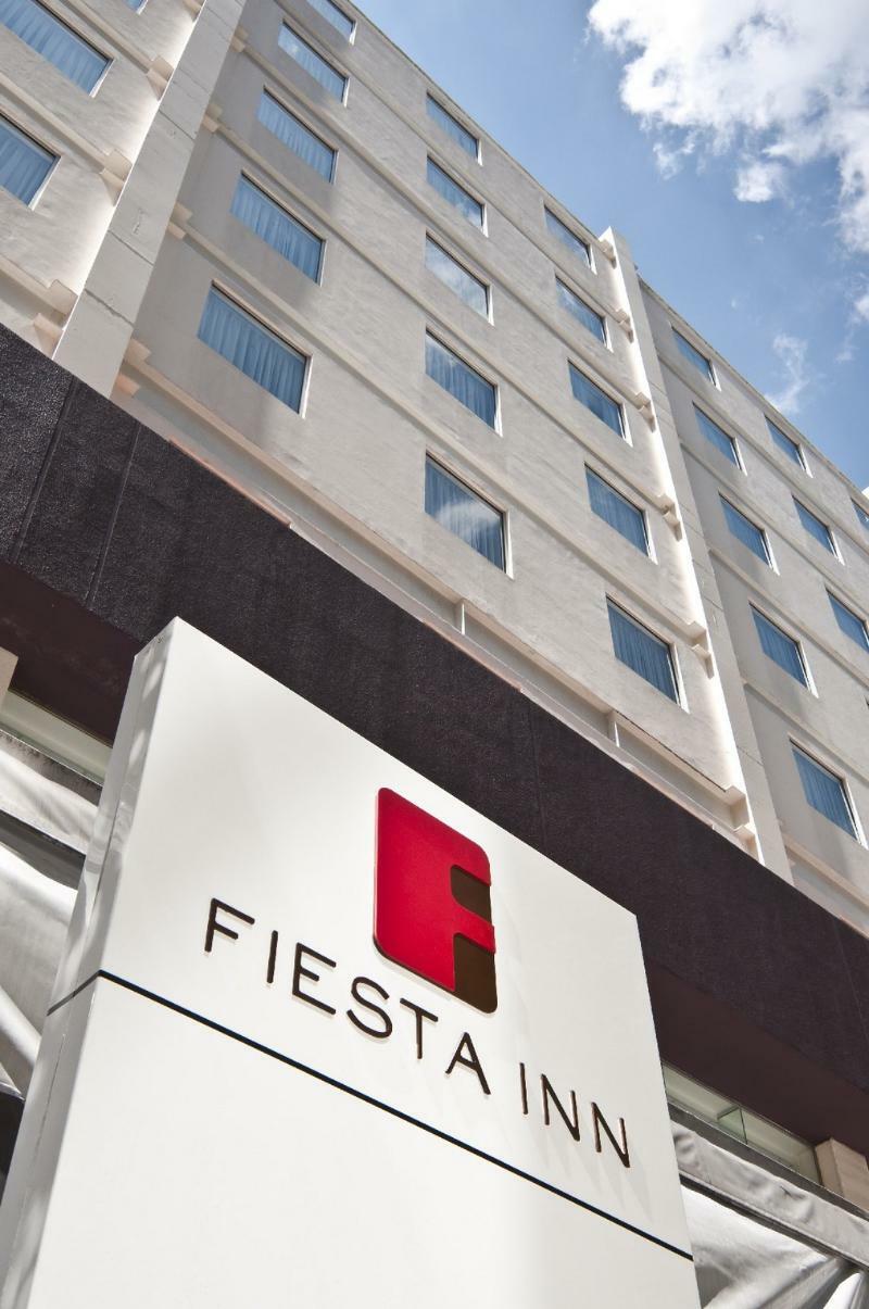 Fiesta Inn Express Puebla Explanada Extérieur photo